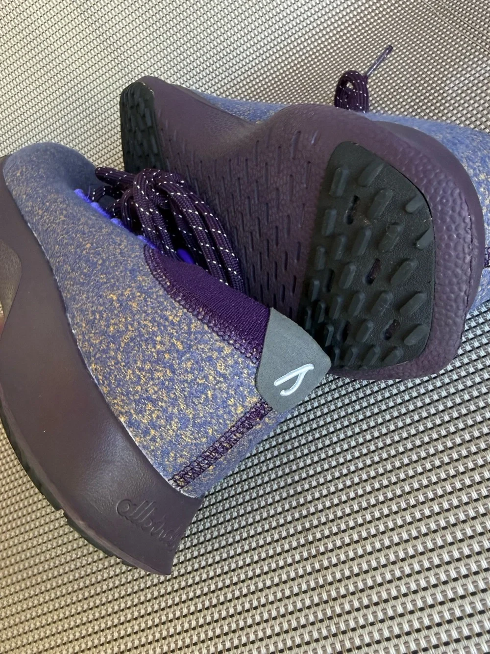 allbirds women’s size 9 Purple Knit Lace-Up Sneakers